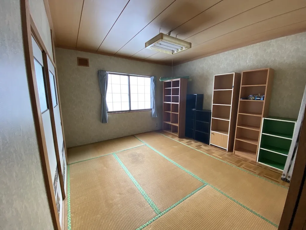 Kutchan_house_bedroom_4